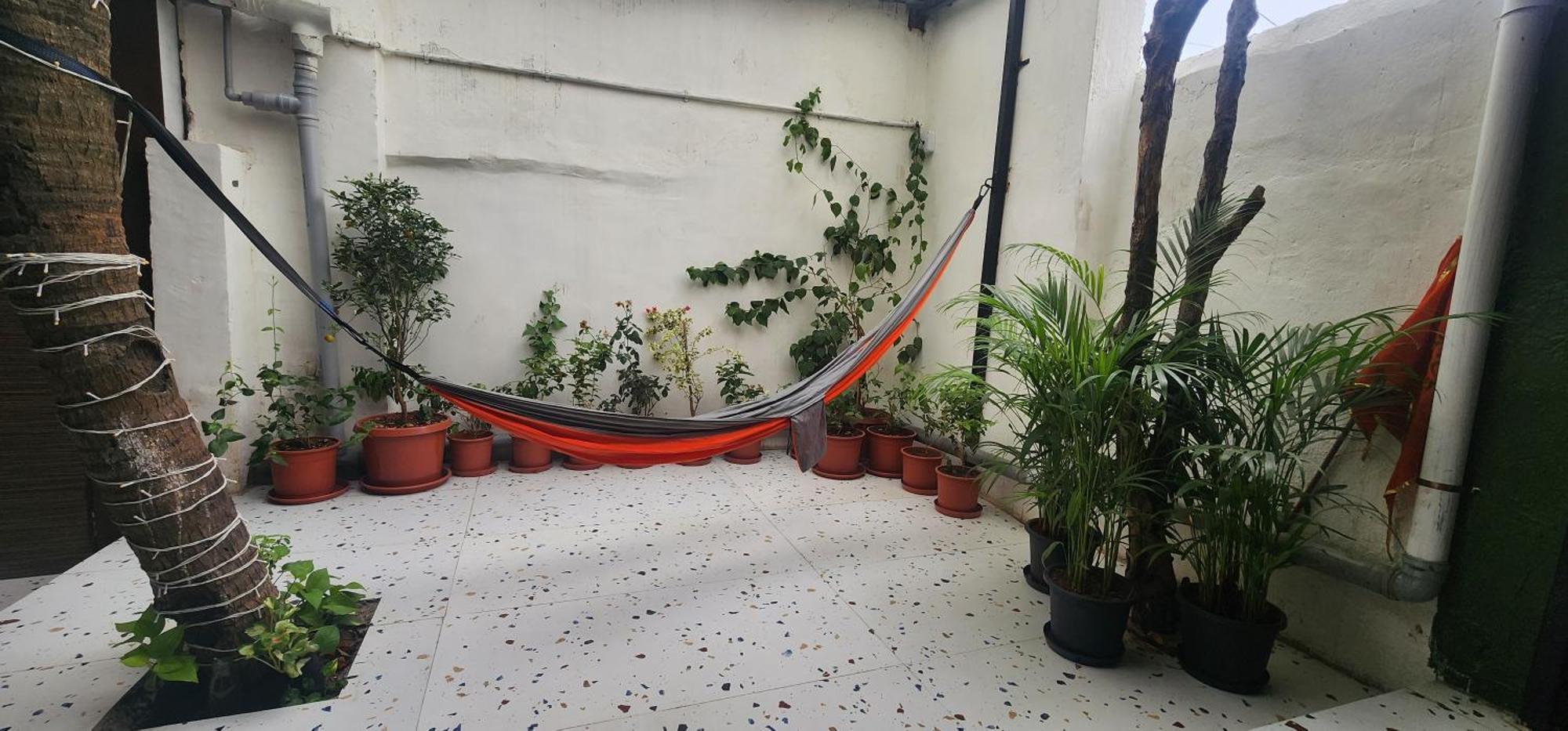 Hammock Hostels - Bandra Мумбаи Экстерьер фото
