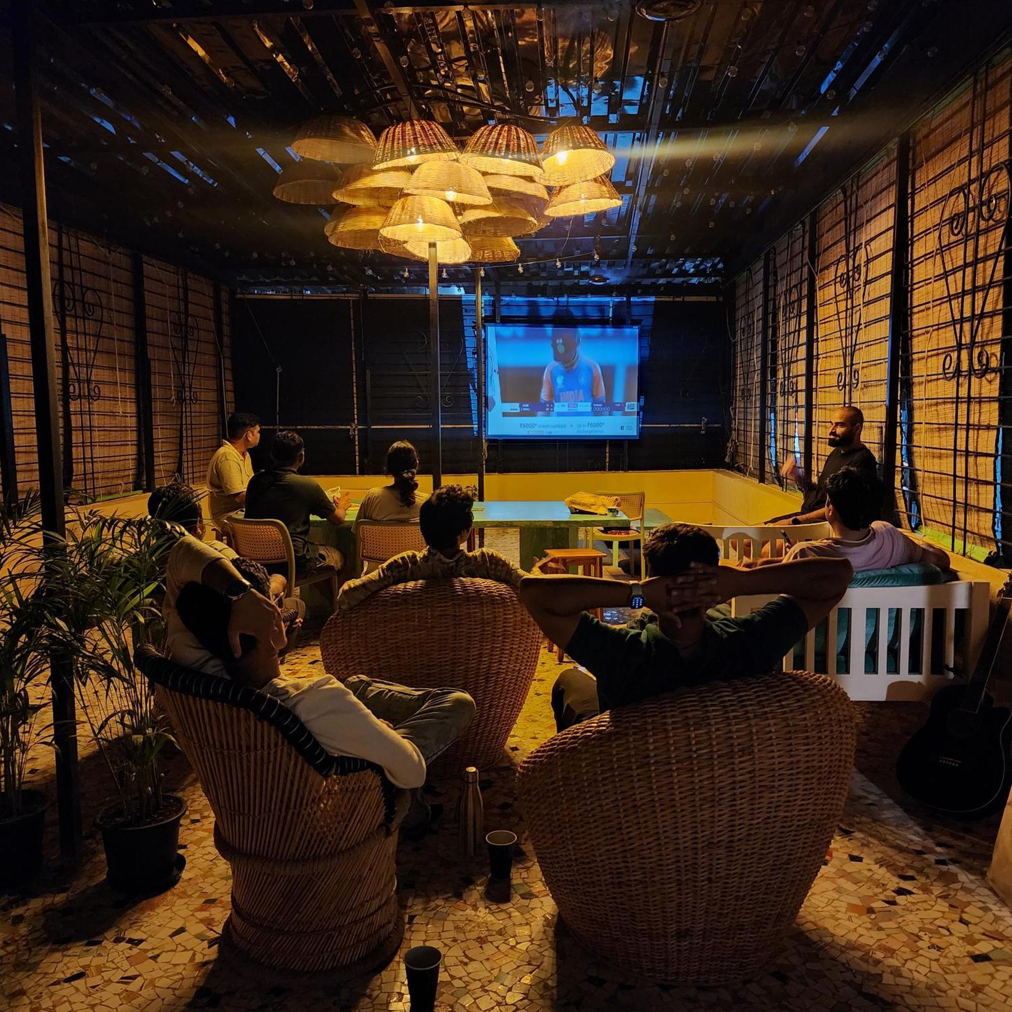 Hammock Hostels - Bandra Мумбаи Экстерьер фото