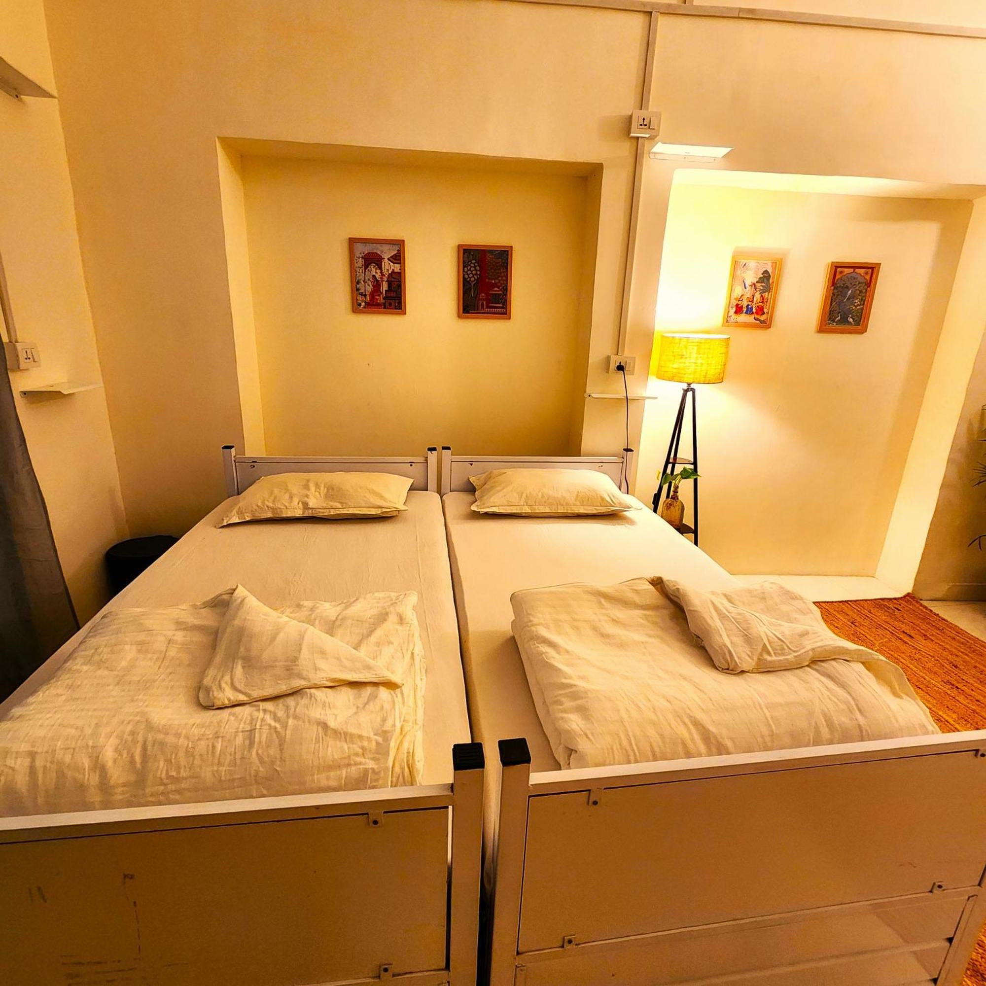 Hammock Hostels - Bandra Мумбаи Экстерьер фото